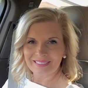 Meet your Posher, Tonya